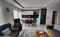 Panoramic two-level apartment with sea and mountain views, in the center of the picturesque area of Alanya - Tosmur-id-8016-photo-3