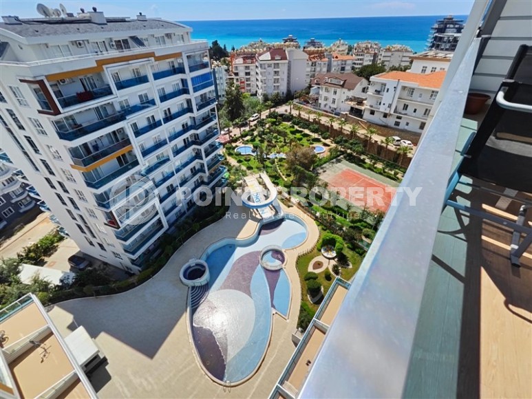 Panoramic two-level apartment with sea and mountain views, in the center of the picturesque area of Alanya - Tosmur-id-8016-photo-25