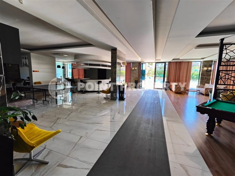 Panoramic two-level apartment with sea and mountain views, in the center of the picturesque area of Alanya - Tosmur-id-8016-photo-29