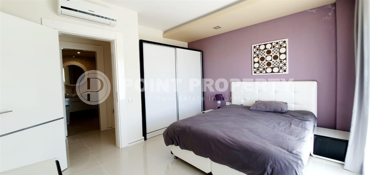 Атмосферная вилла с панорамным видом на город и море, в престижном районе Аланьи - Каргыджак-id-8018-фото-7