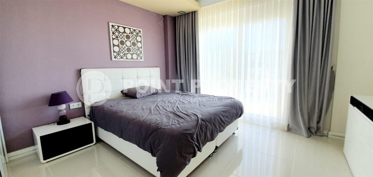 Атмосферная вилла с панорамным видом на город и море, в престижном районе Аланьи - Каргыджак-id-8018-фото-8