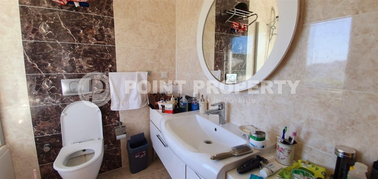 Атмосферная вилла с панорамным видом на город и море, в престижном районе Аланьи - Каргыджак-id-8018-фото-15