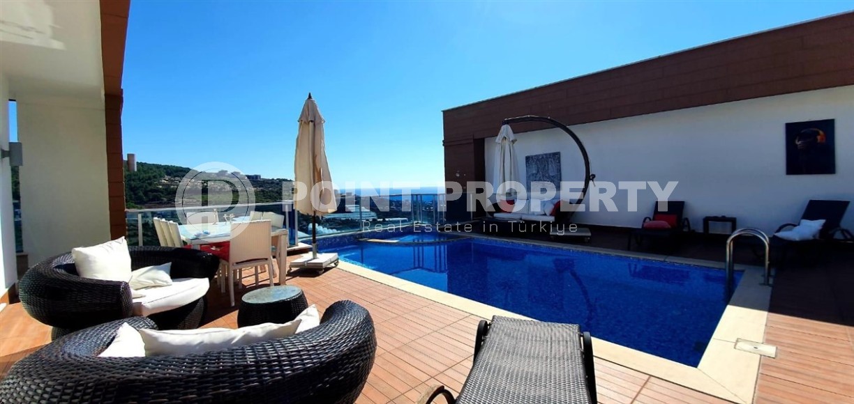 Атмосферная вилла с панорамным видом на город и море, в престижном районе Аланьи - Каргыджак-id-8018-фото-20