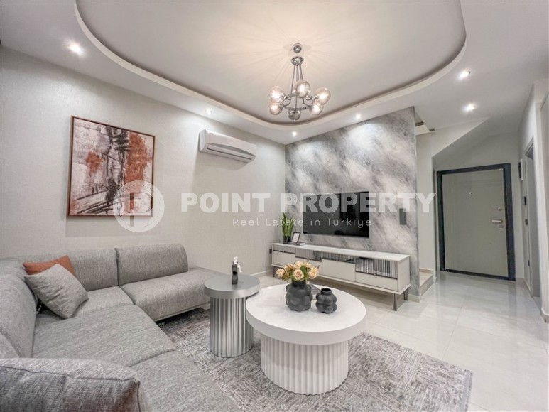 Stylish apartment with designer renovation 1200 meters from the sea, in the Verkhnyaya Oba area-id-8023-photo-3