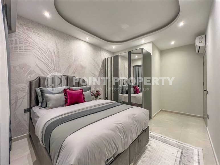 Stylish apartment with designer renovation 1200 meters from the sea, in the Verkhnyaya Oba area-id-8023-photo-12