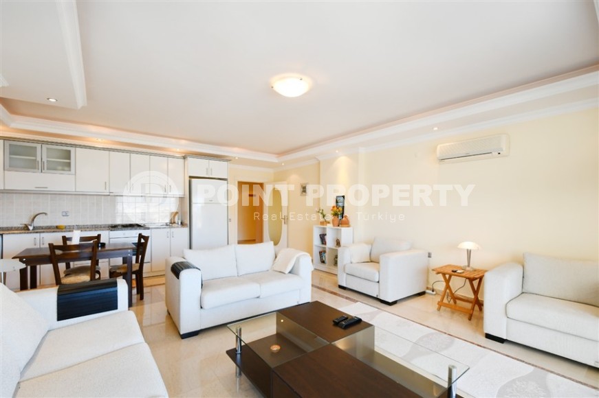 Панорамная квартира с видом на море и гору Кале, в центре благоустроенного района Аланьи - Тосмур-id-8026-фото-5