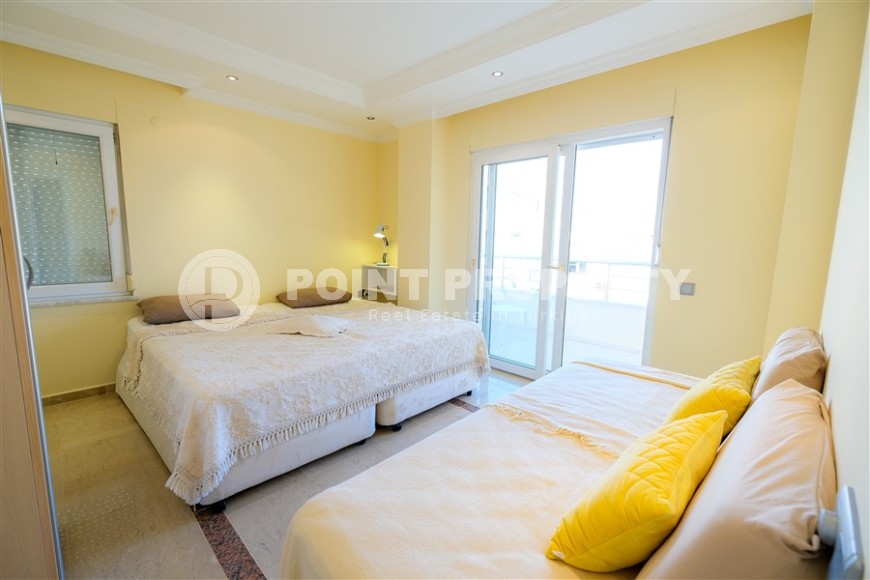 Панорамная квартира с видом на море и гору Кале, в центре благоустроенного района Аланьи - Тосмур-id-8026-фото-7