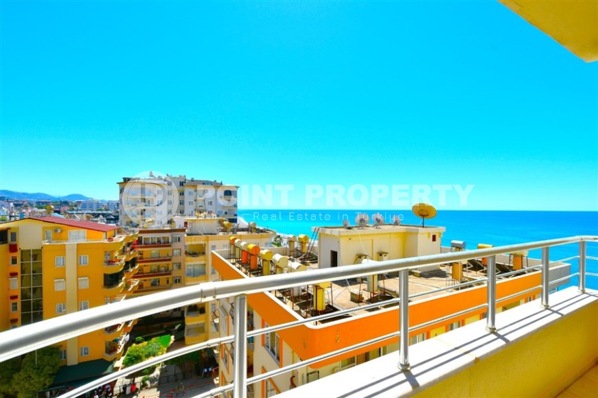 Панорамная квартира с видом на море и гору Кале, в центре благоустроенного района Аланьи - Тосмур-id-8026-фото-15