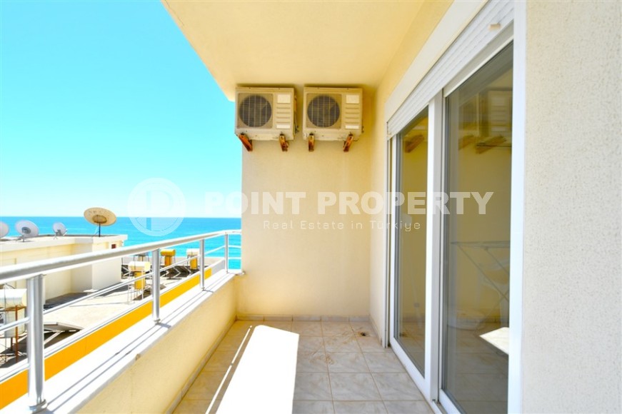 Панорамная квартира с видом на море и гору Кале, в центре благоустроенного района Аланьи - Тосмур-id-8026-фото-16