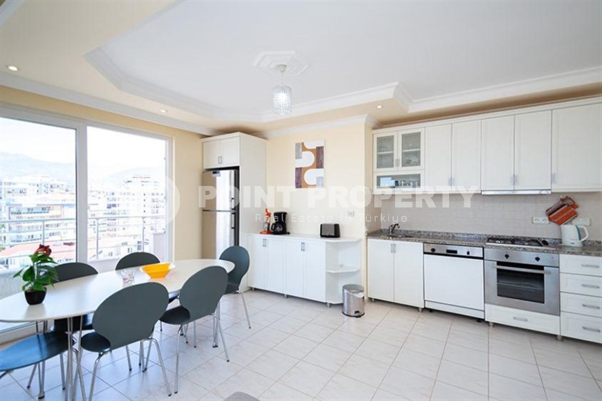 Комфортабельная квартира с видом на море и горы, на 8-м этаже в жилом комплексе 2005 года постройки-id-8027-фото-4