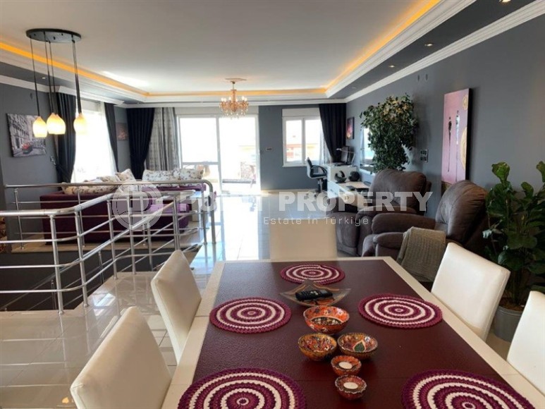 Modern two-level apartment with luxurious sea views, on the 8th floor with an attic in the center of Mahmutlar-id-8028-photo-3