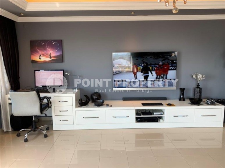 Modern two-level apartment with luxurious sea views, on the 8th floor with an attic in the center of Mahmutlar-id-8028-photo-5