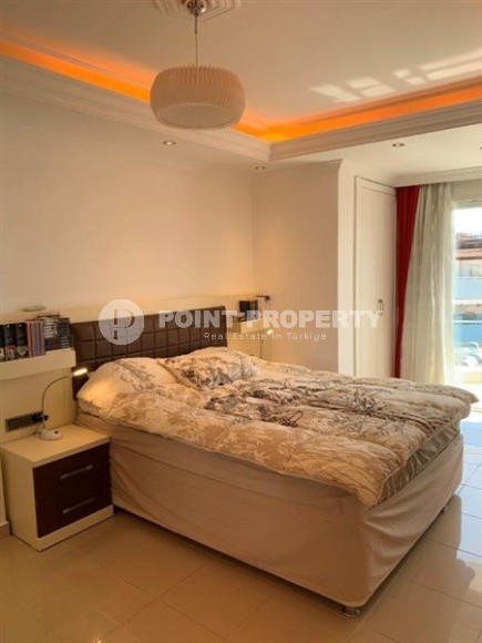 Modern two-level apartment with luxurious sea views, on the 8th floor with an attic in the center of Mahmutlar-id-8028-photo-8