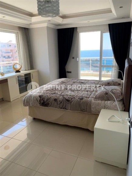 Modern two-level apartment with luxurious sea views, on the 8th floor with an attic in the center of Mahmutlar-id-8028-photo-10