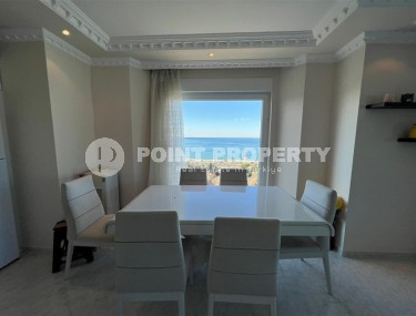 Panoramic apartment with sea and mountain views, on the 10th floor in a residence built in 2016-id-8031-photo-4