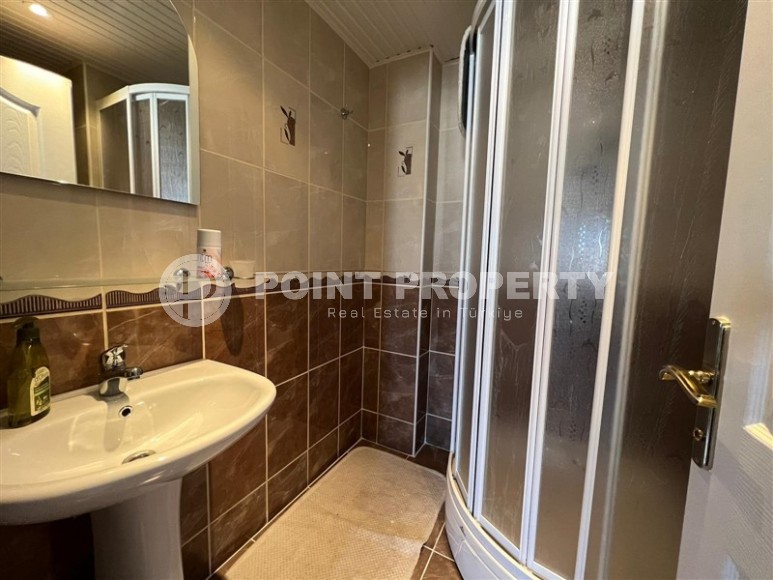 Panoramic apartment with sea and mountain views, on the 10th floor in a residence built in 2016-id-8031-photo-9