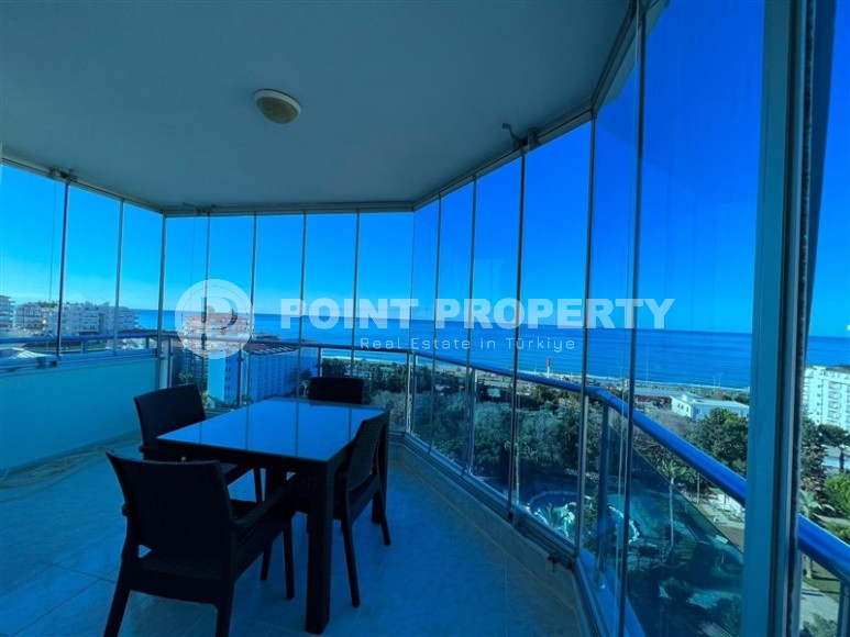 Panoramic apartment with sea and mountain views, on the 10th floor in a residence built in 2016-id-8031-photo-11