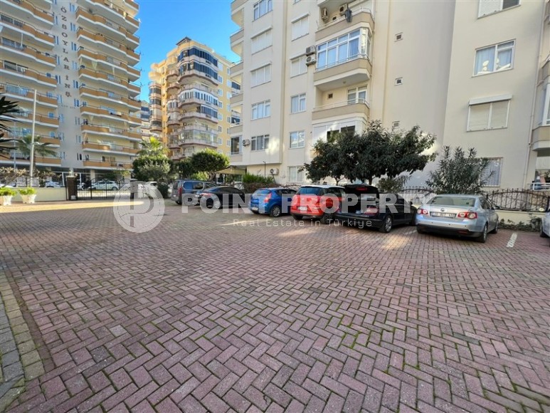 Panoramic apartment with sea and mountain views, on the 10th floor in a residence built in 2016-id-8031-photo-20