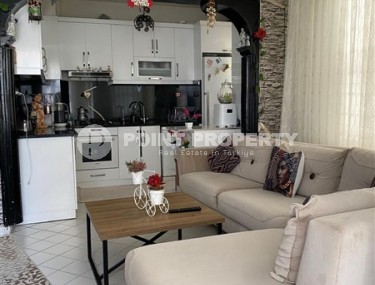 Inexpensive furnished apartment 200 meters from the sea, in the center of the developed area of Alanya - Mahmutlar-id-8033-photo-1
