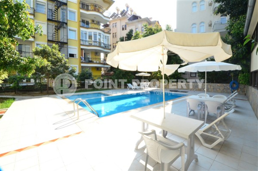 Furnished three bedroom penthouse, 200m², in the center of Alanya, with mountain views-id-1627-photo-29