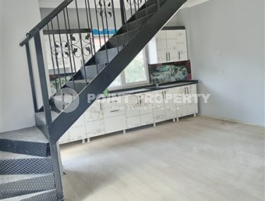 New two-level apartment with fine finishing in a residence commissioned in 2024-id-8039-photo-2