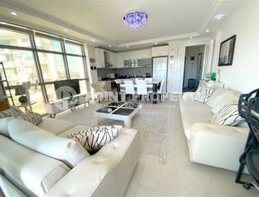 Благоустроенная квартира в 900 метрах от моря, в комфортабельном жилом комплексе с богатой внутренней инфраструктурой-id-8045-фото-2