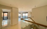 Panoramic two-level apartment 3+1 in the center of Alanya, 400 meters from the famous Cleopatra Beach-id-8050-photo-12