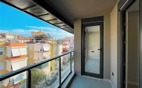 Panoramic two-level apartment 3+1 in the center of Alanya, 400 meters from the famous Cleopatra Beach-id-8050-photo-16