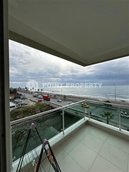 Comfortable 2+1 apartment with a luxurious location on the first line from the sea, in the center of the prestigious area of Alanya - Kestel-id-8053-photo-15