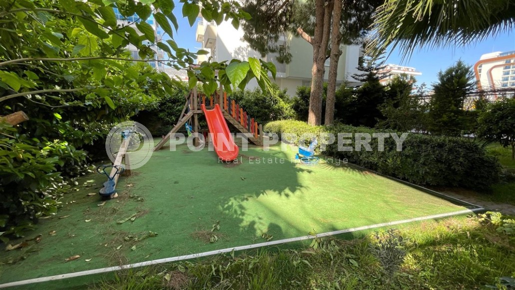 Comfortable 2+1 apartment with a luxurious location on the first line from the sea, in the center of the prestigious area of Alanya - Kestel-id-8053-photo-22