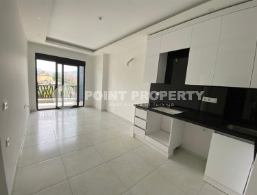 Small new apartment in a modern residential complex with hotel infrastructure, in the center of Mahmutlar-id-8059-photo-3