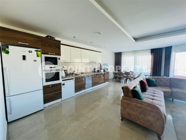 Comfortable apartment on the 8th floor in a residential complex with “city within a city” infrastructure, in the center of Mahmutlar district-id-8066-photo-6