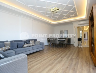 Вместительная четырёхкомнатная квартира с хорошим интерьером и мебелью, центр Аланьи-id-4542-фото-3