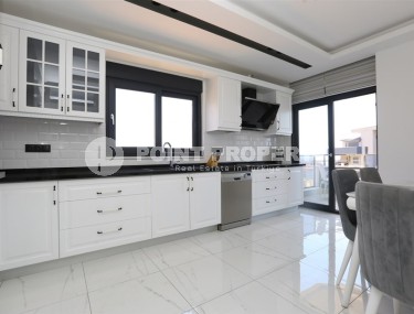 Вместительная четырёхкомнатная квартира с хорошим интерьером и мебелью, центр Аланьи-id-4542-фото-5