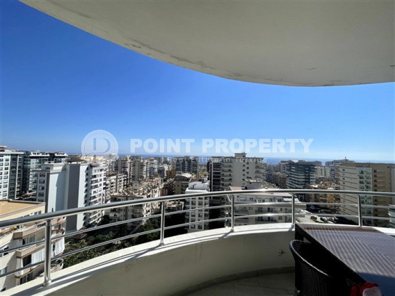 Elegant duplex apartment 3+2, 240m², near the Tuesday market in Mahmutlar, Alanya, 400m from the Mediterranean Sea-id-1631-photo-3