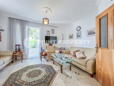 Inexpensive apartment 2+1, with a total area of 80 m2, in the center of the popular area of Alanya - Mahmutlar-id-8072-photo-2