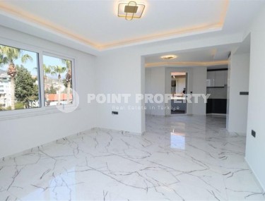 Spacious 3+1 apartment on the 5th floor in a residence at the final stage of construction in the center of Alanya-id-8080-photo-3