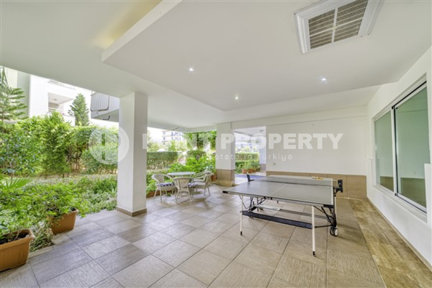 Уютная меблированная студия, 40м², в резиденции на первой береговой линии в районе Кестель, Алания.-id-1632-фото-11