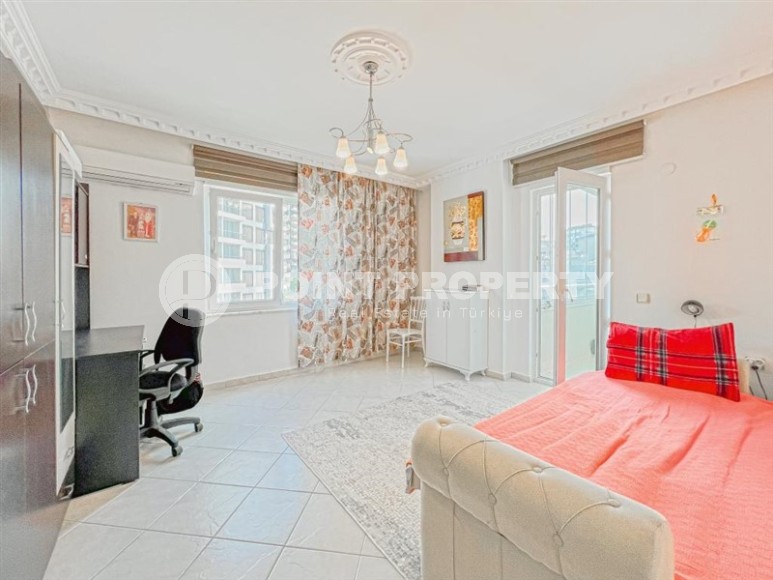 Панорамная квартира с видом на город и море, на 6-м этаже в жилом комплексе 2017 года постройки-id-8086-фото-6