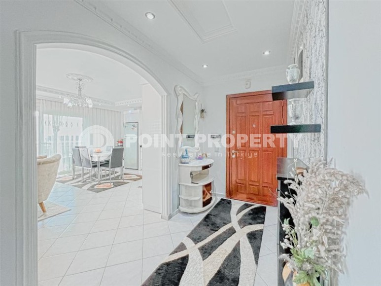 Панорамная квартира с видом на город и море, на 6-м этаже в жилом комплексе 2017 года постройки-id-8086-фото-7