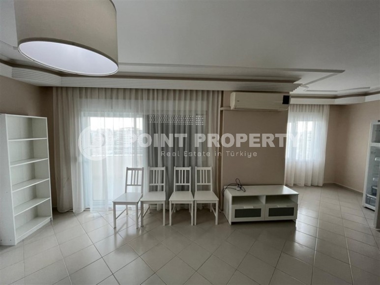 Просторная двухуровневая квартира на 11-м этаже с мансардой, в центре района Махмутлар-id-8087-фото-3