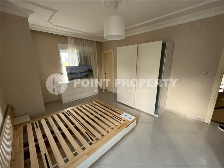 Просторная двухуровневая квартира на 11-м этаже с мансардой, в центре района Махмутлар-id-8087-фото-10