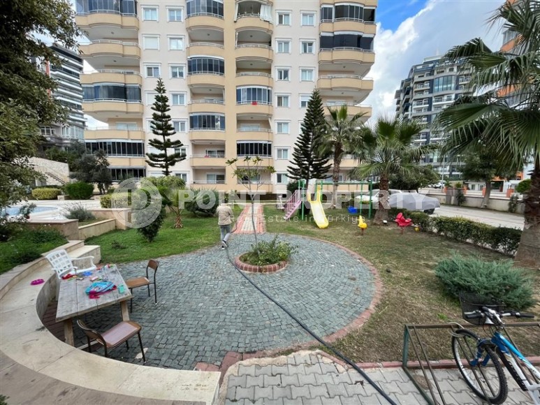 Просторная двухуровневая квартира на 11-м этаже с мансардой, в центре района Махмутлар-id-8087-фото-27