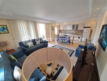 Comfortable apartment with furniture and household appliances 300 meters from the sea, in the center of Mahmutlar-id-8089-photo-2