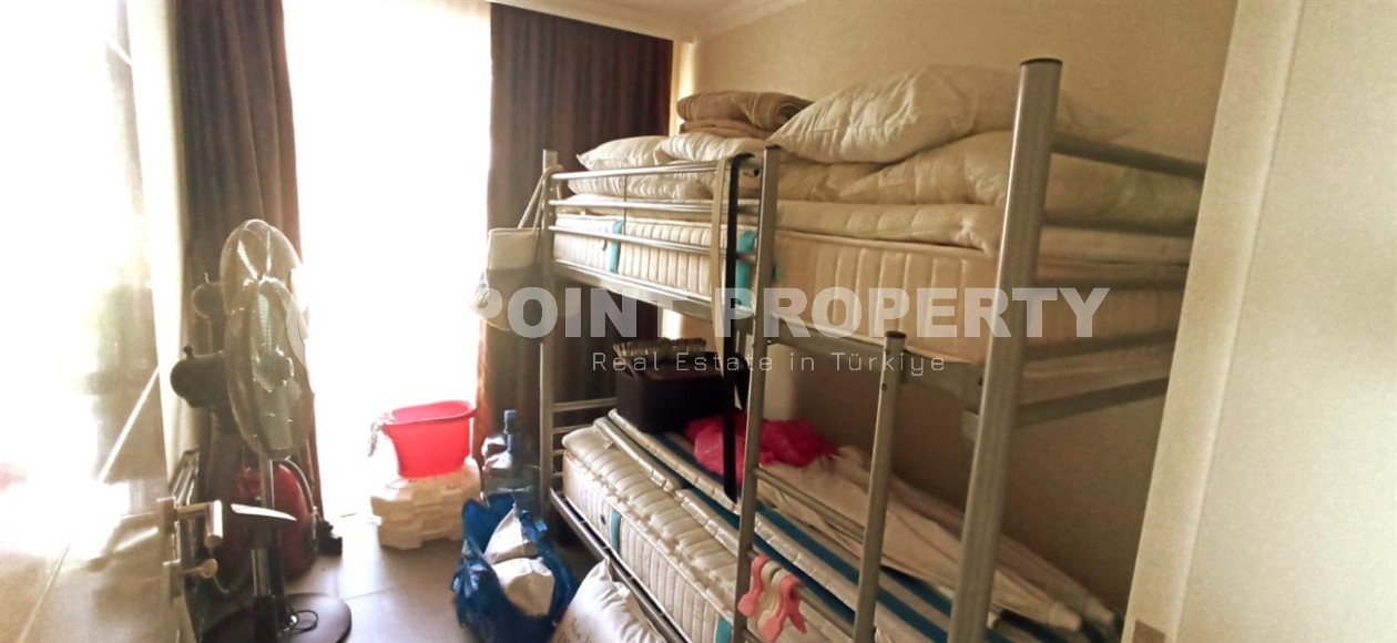 Благоустроенная квартира 3+1, общей площадью 150 м2, на 1-м этаже в комфортабельном жилом комплексе, построенном в 2012 году.-id-8098-фото-6