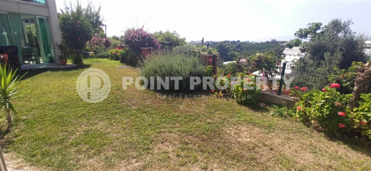 Благоустроенная квартира 3+1, общей площадью 150 м2, на 1-м этаже в комфортабельном жилом комплексе, построенном в 2012 году.-id-8098-фото-17