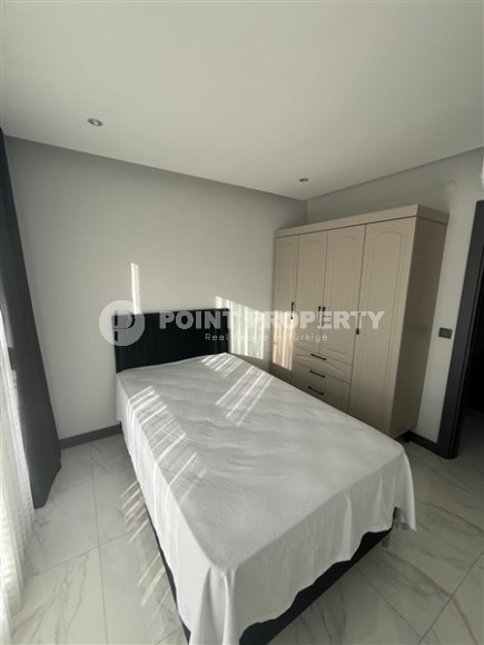 Трехэтажная вилла с бассейном и садовым участком в центре живописного района Аланьи - Авсаллар-id-8099-фото-8