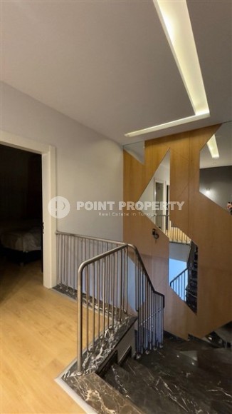 Duplex apartment 2+1, with a total area of 86 m2, on the 4th floor with an attic in the center of Alanya-id-8108-photo-7