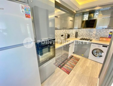 Comfortable 2+1 apartment with new renovation and modern design, 500 meters from the sea-id-8109-photo-3