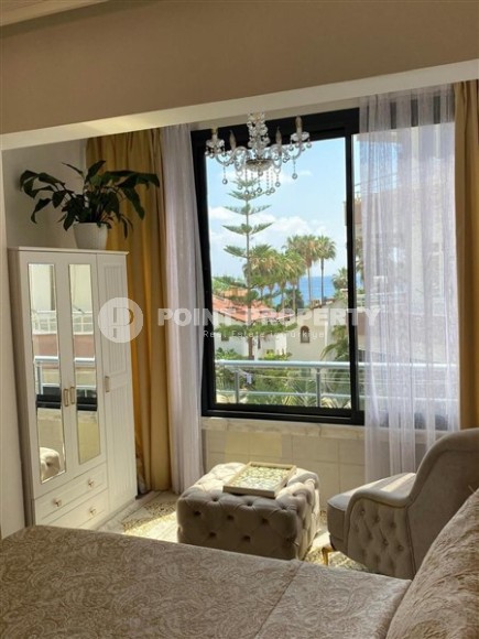 Comfortable apartment with modern design 30 meters from the sea, in the center of Mahmutlar-id-8110-photo-9
